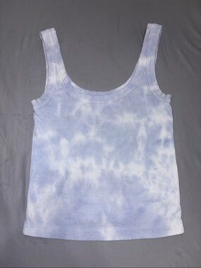 Arizona Jean Company Light Blue and White Tie-Dye Ribbed Tank